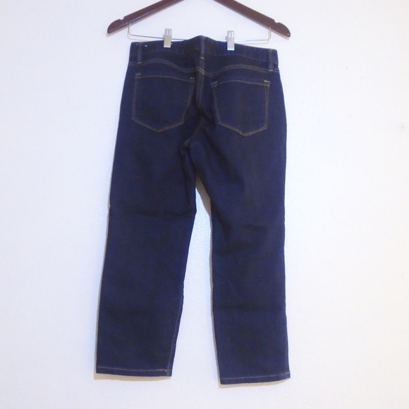 LOFT Curvy Crop Denim - Picture 3 of 5